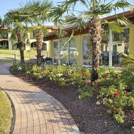 Karina-1 By Interhome Lejlighed Moniga del Garda